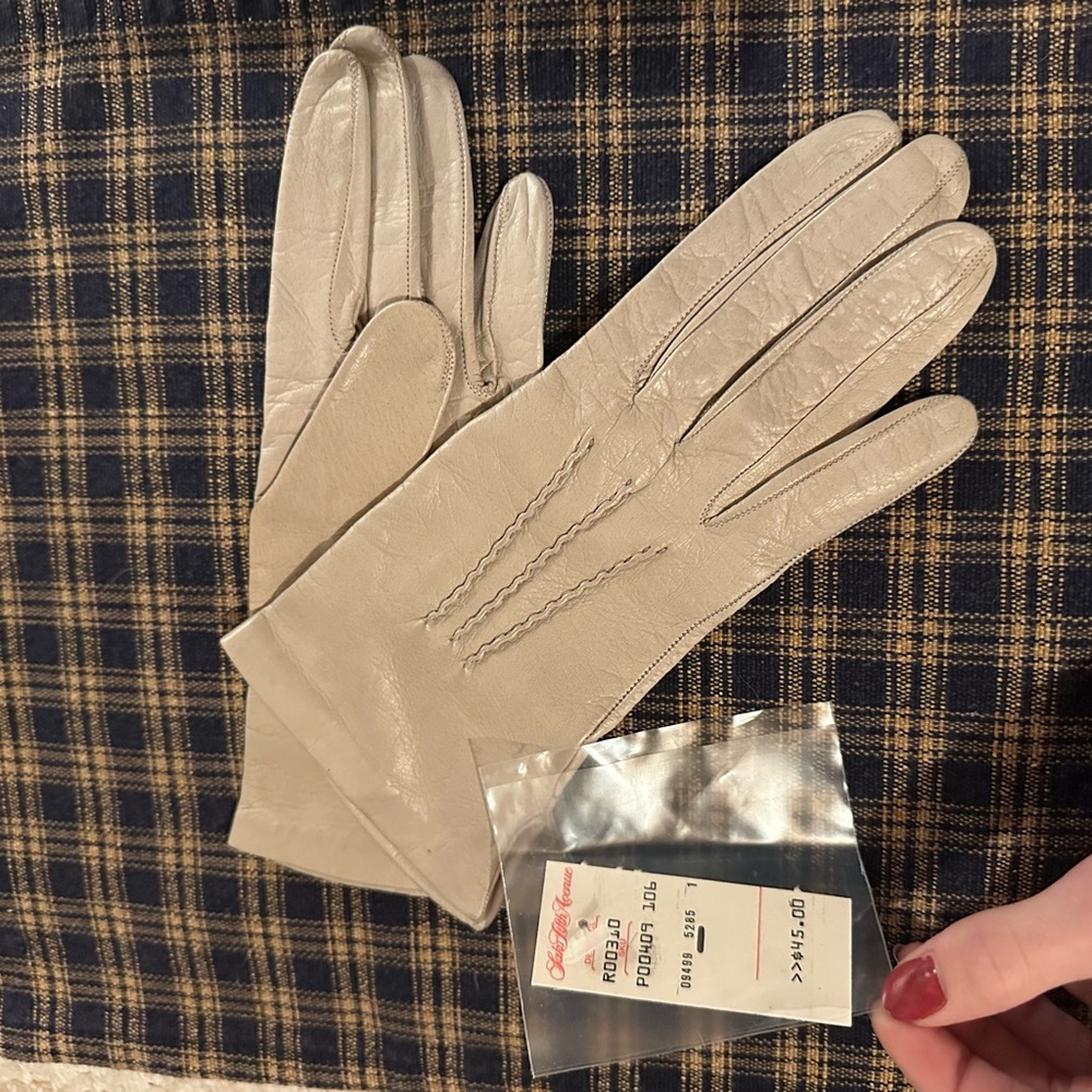 Saks Fifth Avenue Beige Leather Gloves